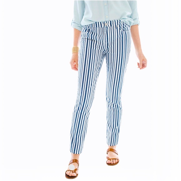 Chico’s So Slimming Striped Girlfriend Jeans - 6 - Picture 3 of 17